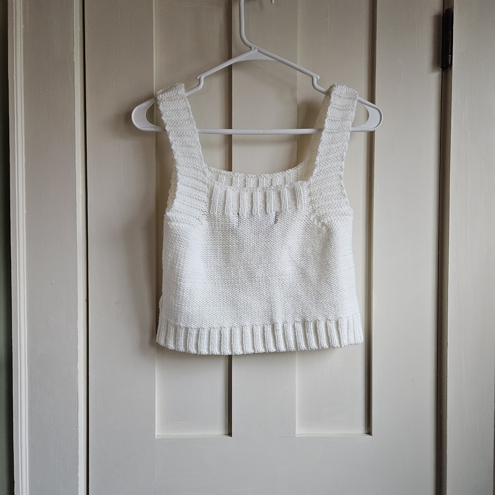 Kendall & Kylie White Knit Crop Top - Picture 2 of 4
